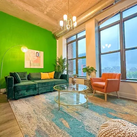 Cozy 2Br Chicago Apartment With Optional Parking And Gym Access Near Field Museum, Lakefront & Mccormick Place